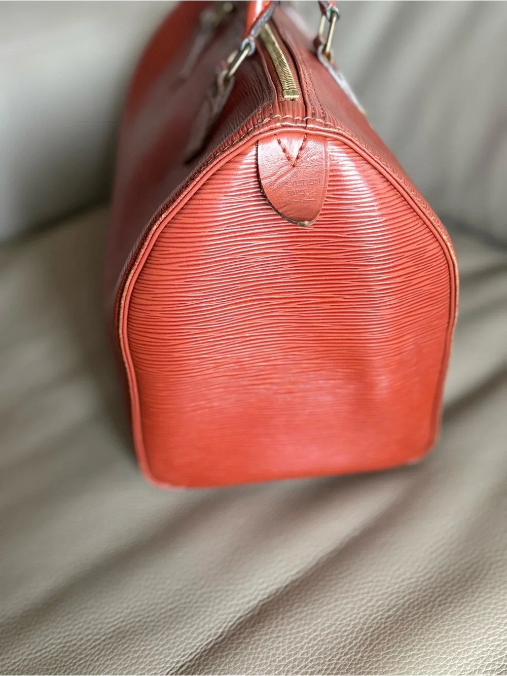 Louis Vuitton Epi Leather Speedy 30 Handbag - Kenyan Brown/Fawn (Dec 1993)